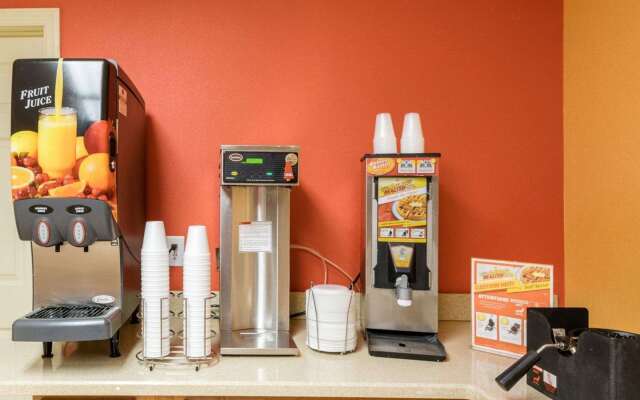 Rodeway Inn University