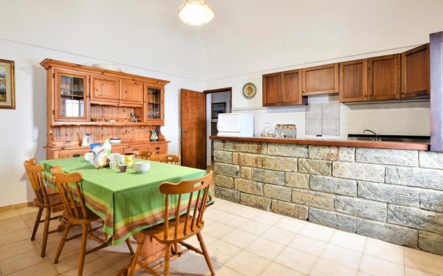 Beautiful Home in Pantelleria With Wifi and 4 Bedrooms
