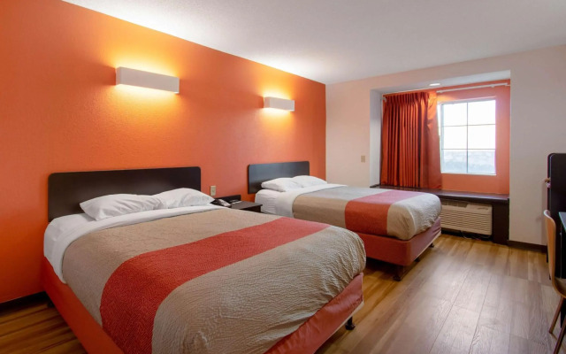 Motel 6 El Paso, TX - Southeast