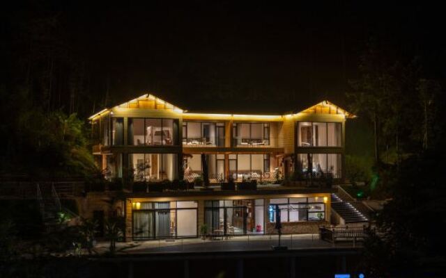 Shaoshan YinfengJu(Former Residence Scenic Area)