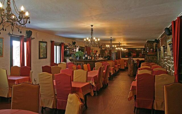 Hotel Restaurant La Belle Aude