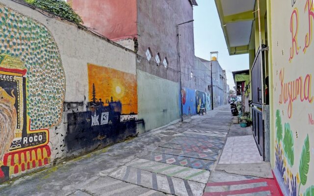 OYO Life 91884 Kost Kusuma Dewi Syariah