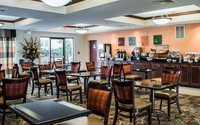 Comfort Inn Smithfield near I-95