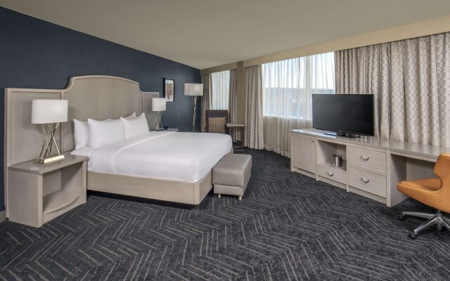 DoubleTree by Hilton Hotel Nashville Downtown