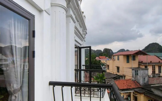 Tam Coc Nam Hoa Hotel and Spa