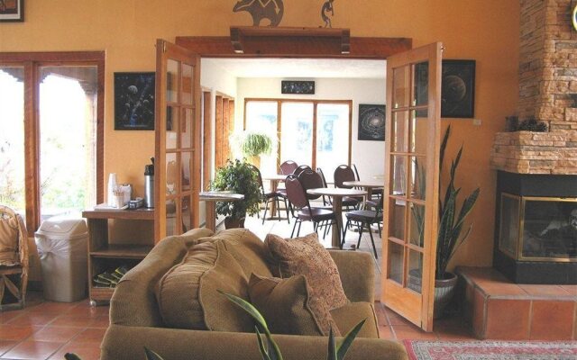 Indian Hills Inn, Taos Plaza