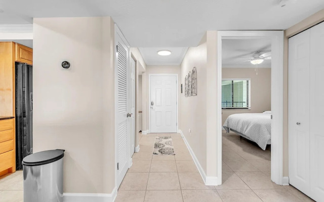 Land's End 11-306 Beach Front - Premier