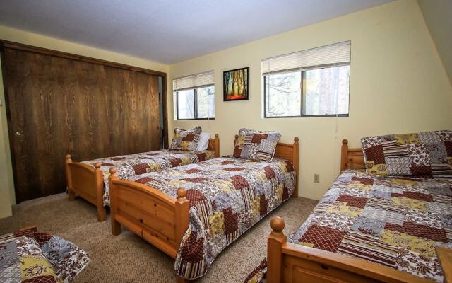 Midnight Howl 1536 by RedAwning