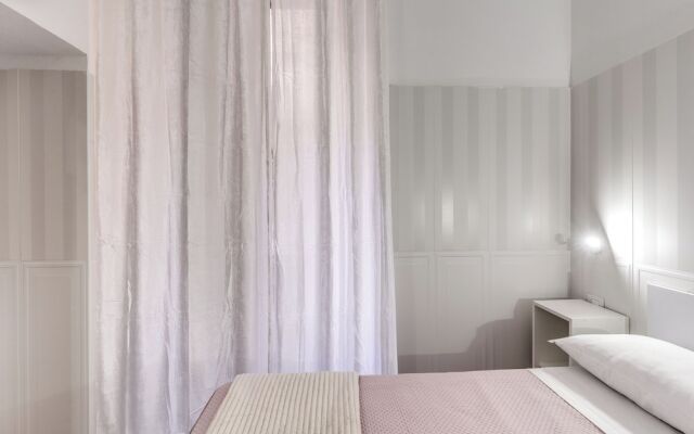 Altadomus Roma Guesthouse