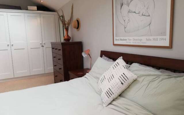 Stylish 2 Bedroom Apartment Stoke Newington