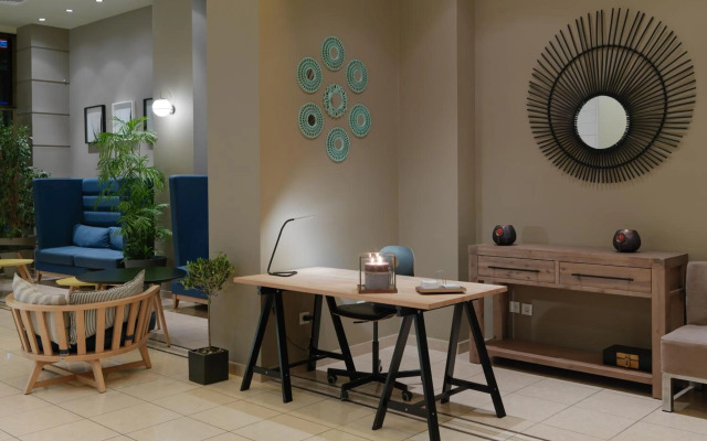 Hotel Avra by Smile hotels