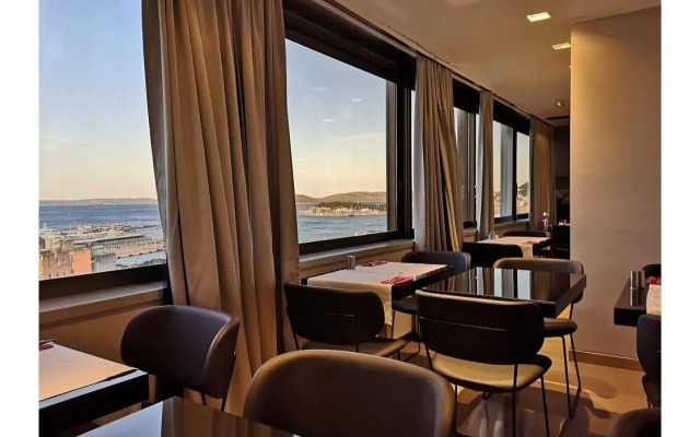 The View Luxury Rooms