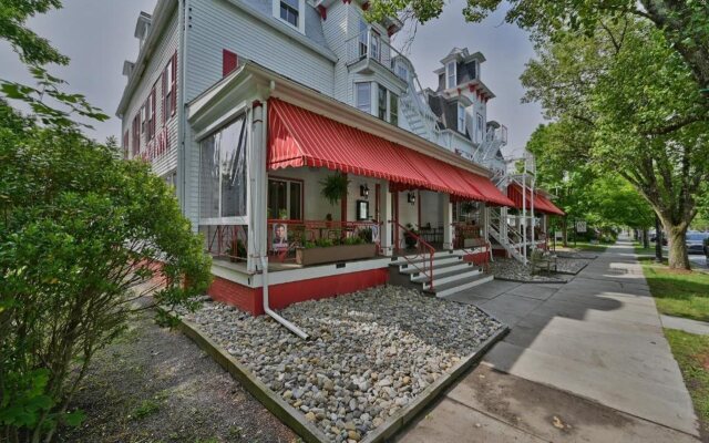 Tom Quick Inn