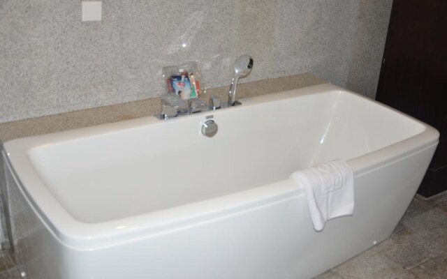 Datong Tangfang Hotel
