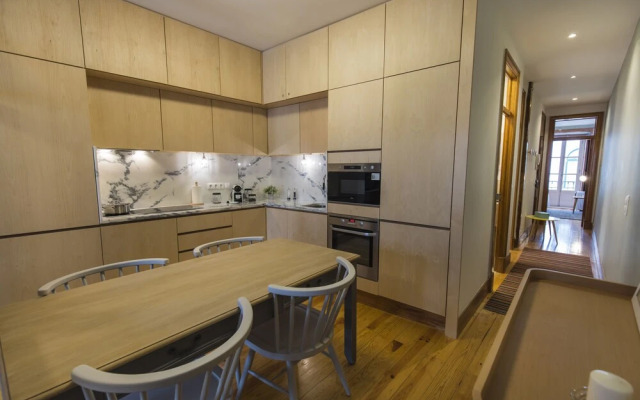 Rustic Flat at Lisbon's Heart