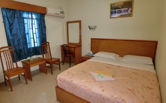 Hotel Super 888