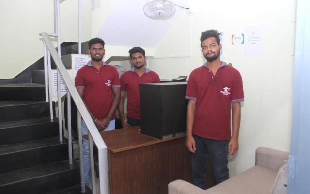 Skyry Hotels T Nagar