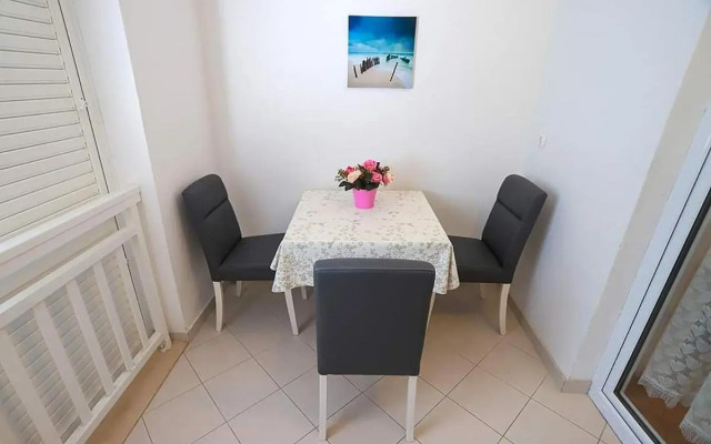 Apartments with a parking space Baska Voda, Makarska - 6827