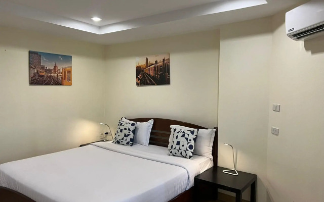 V Check Inn Sukhumvit 22