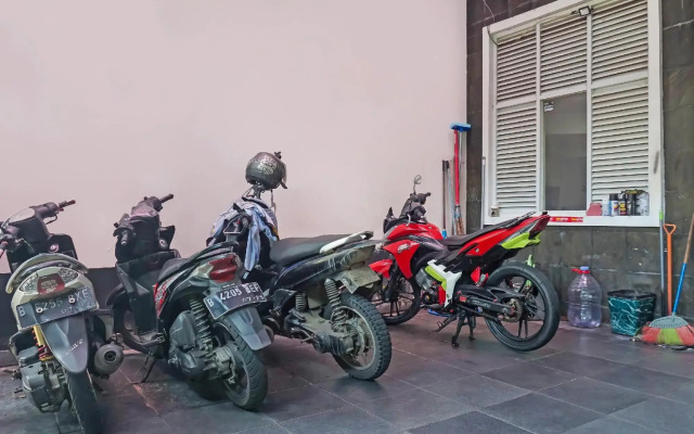 OYO 91889 Kramat Residence