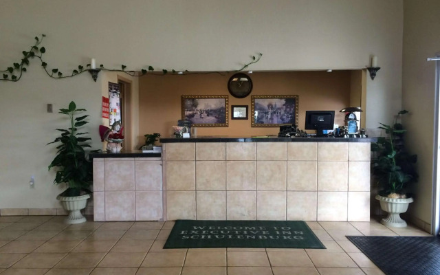 Executive Inn & Suites Schulenburg