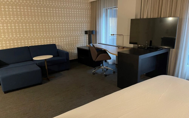 Residence Inn by Marriott Montreal Midtown