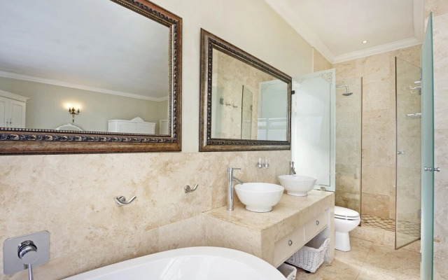 Rockhaven On The Beach