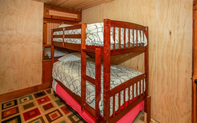 Woodpecker Cabin