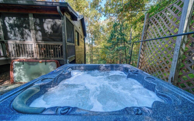 Buck Valley Lodge Mountain Getaway!