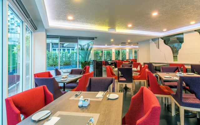 Anajak Bangkok Hotel