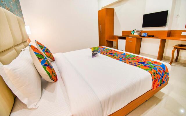 Magnus Square Business Hotel
