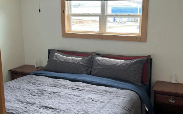 Mill Street Upper Apartment