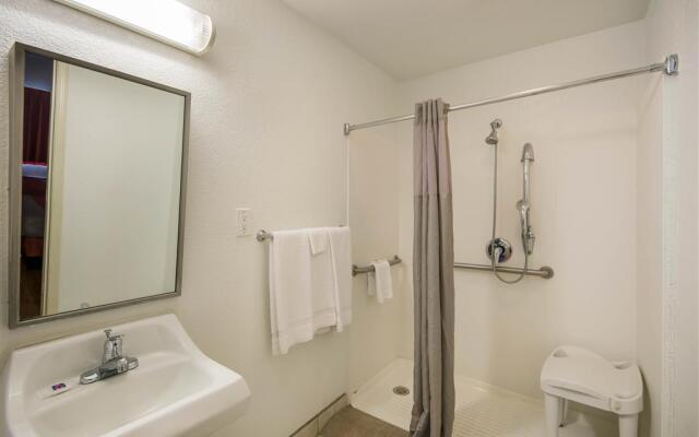 OYO Hotel Houston/Humble - IAH Airport / HWY 59