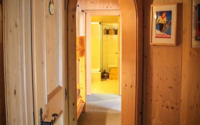 Apartment Strims