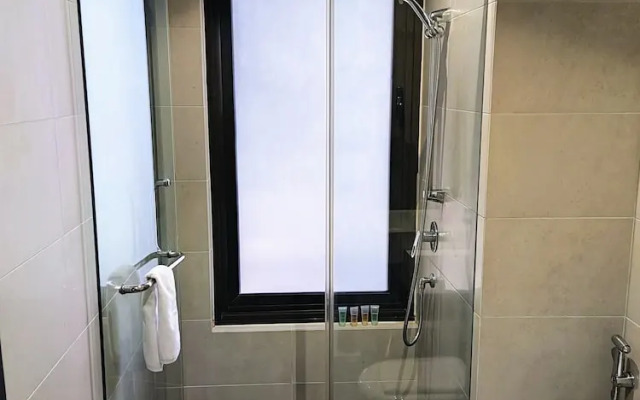 ASTRA At 8 Kia Peng Suites