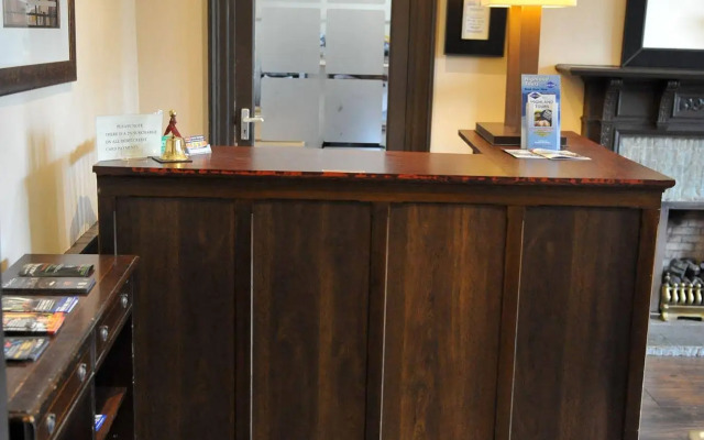 Thrums Hotel