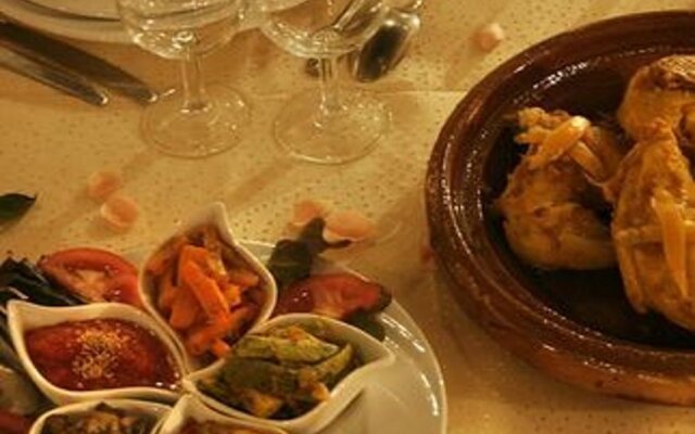 Riad Amina