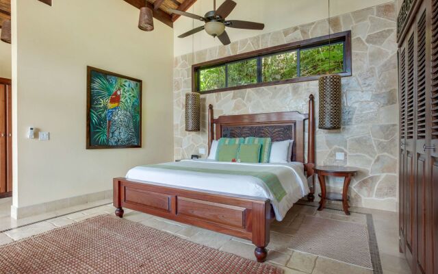 Sleeping Giant Rainforest Lodge