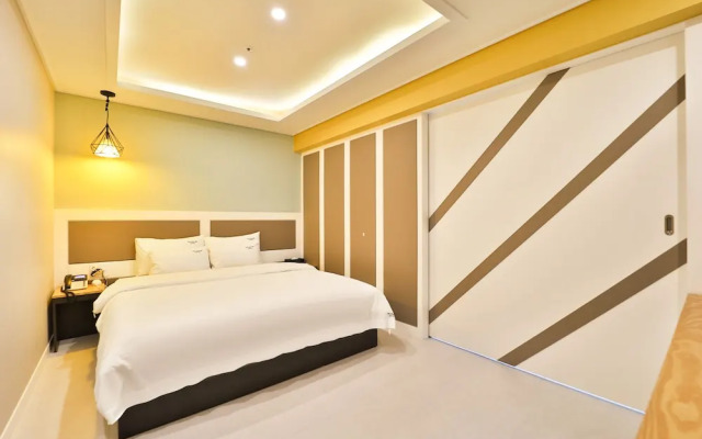 The Healing Hotel