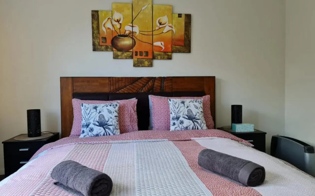 Hidden Gem and Entire Bungalow in Central hutt