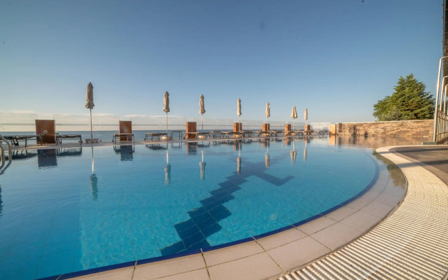 Atik Hotel