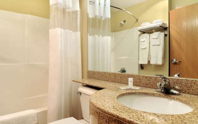 Microtel Inn & Suites by Wyndham Huntsville