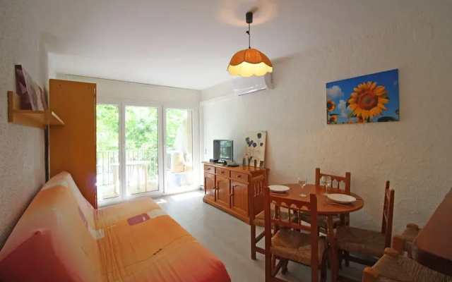 Apartment Near Beach With Terrace