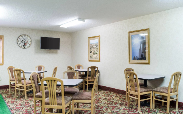Quality Inn Spearfish I-90