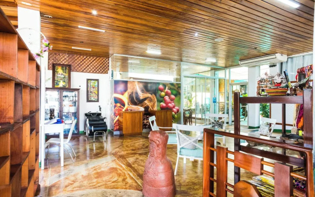 The Blue Suites & Spa
