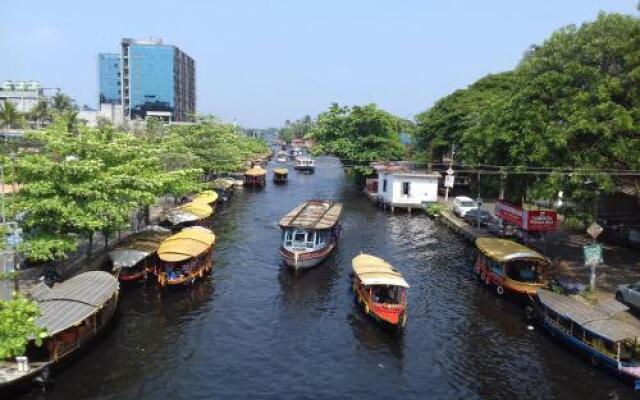 Lake Castle Alleppey Villa