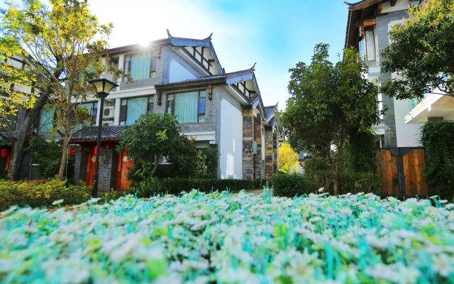 Lijiang Seven Island Resort