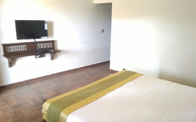 Shathayu Ayurveda Yoga Retreat