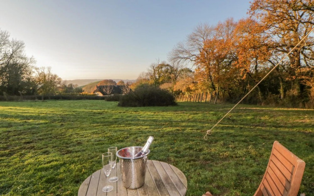 The Wagon at Burrow Hill