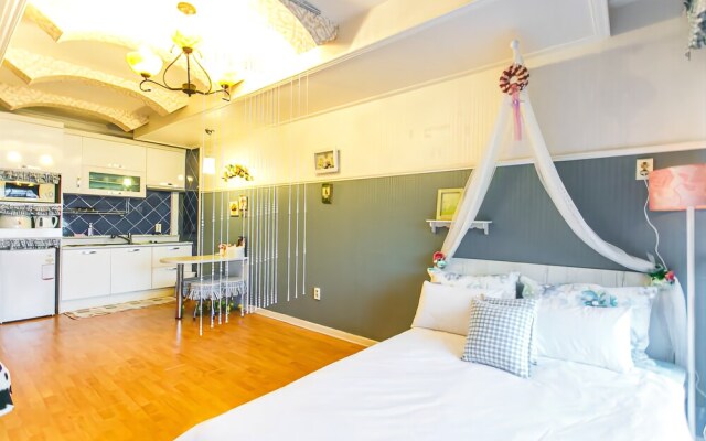 Seosan Sayblue Pension